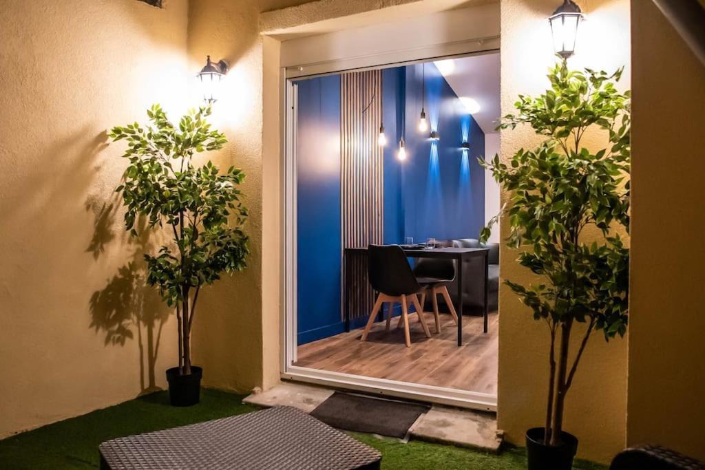 Апартаменти Blue Night - Jacuzzi - Bord De Seine Корбей-Ессонн Екстер'єр фото